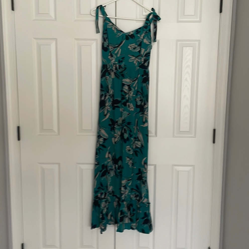 NWT green maxi dress Tahari